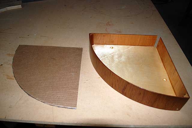 Shelf template and shelf